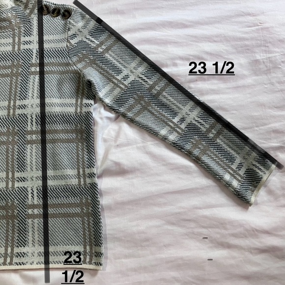 Cleo Checkered Crewneck Sweater - Picture 3 of 6